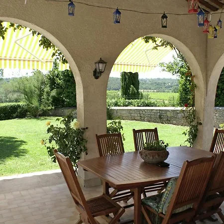 Vignes Saint-Césaire-de-Gauzignan