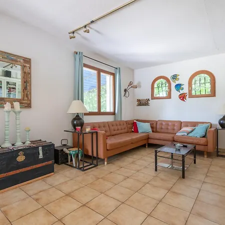 Villa Vignes Saint-Césaire-de-Gauzignan