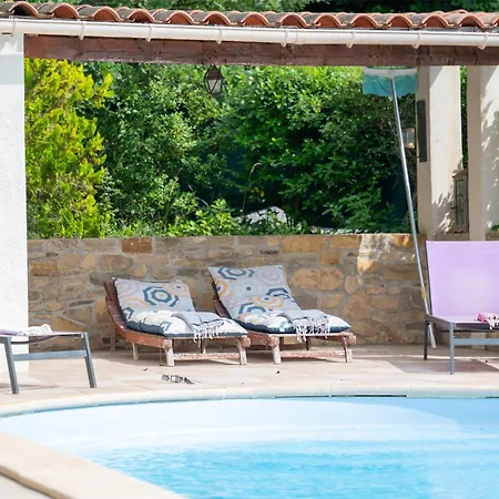 Villa Vignes Saint-Césaire-de-Gauzignan