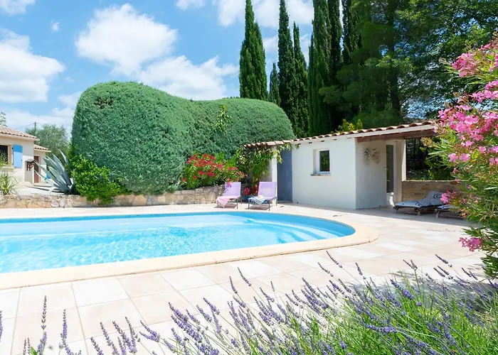 Vignes Villa Saint-Césaire-de-Gauzignan